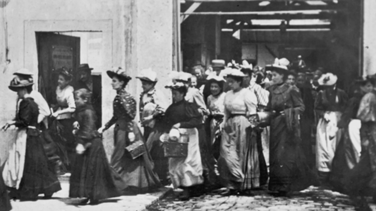 The Birth of Cinema: How Early Filmmakers Built the World's Newest Art Form (1895-1918) - The Birth of Cinema