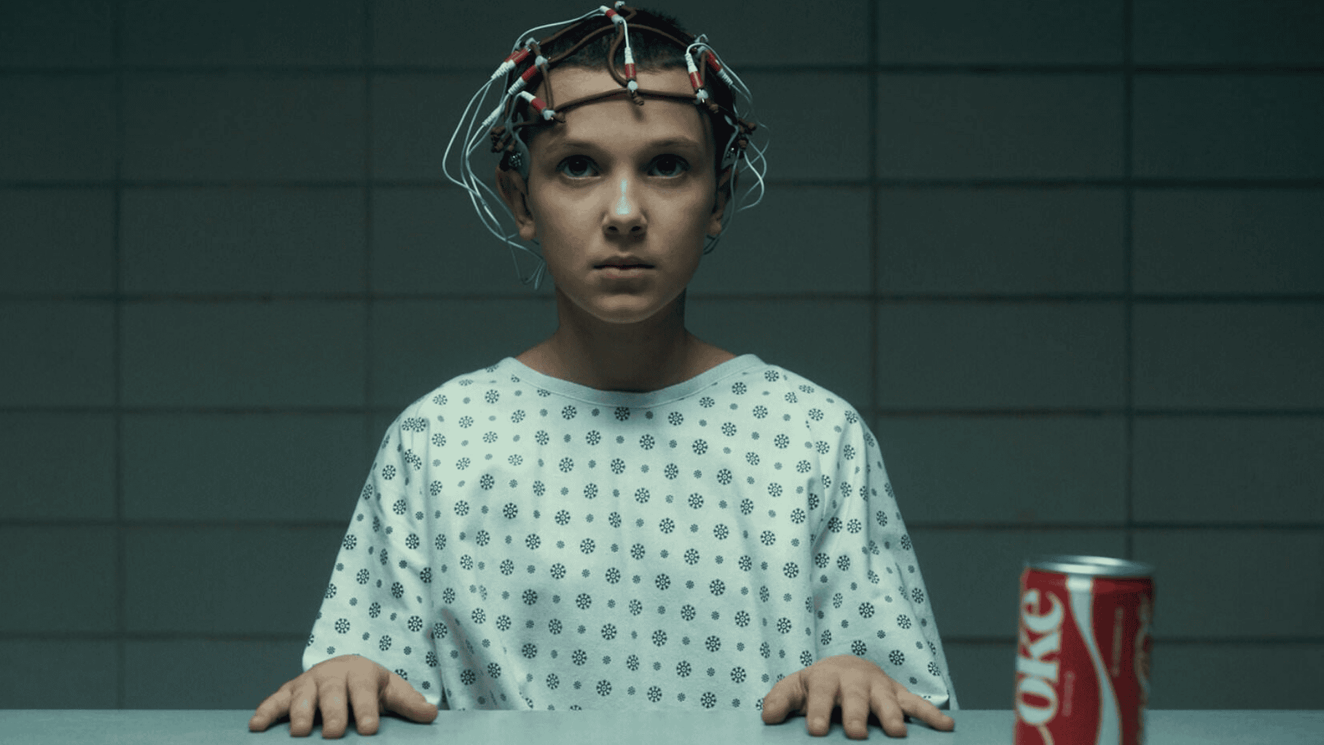 Stranger Things Millie Bobby Brown Head Shave - A Young Millie Bobby Brown Filmed Her Stranger Things Head Shave