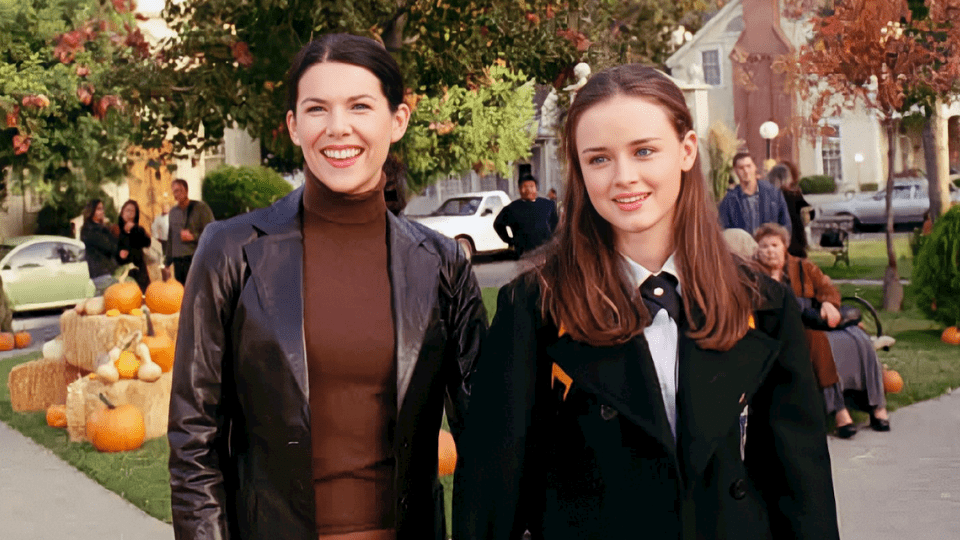 All The Cosy Autumn Episodes Of Gilmore Girls - Autumn Episodes Gilmore Girls