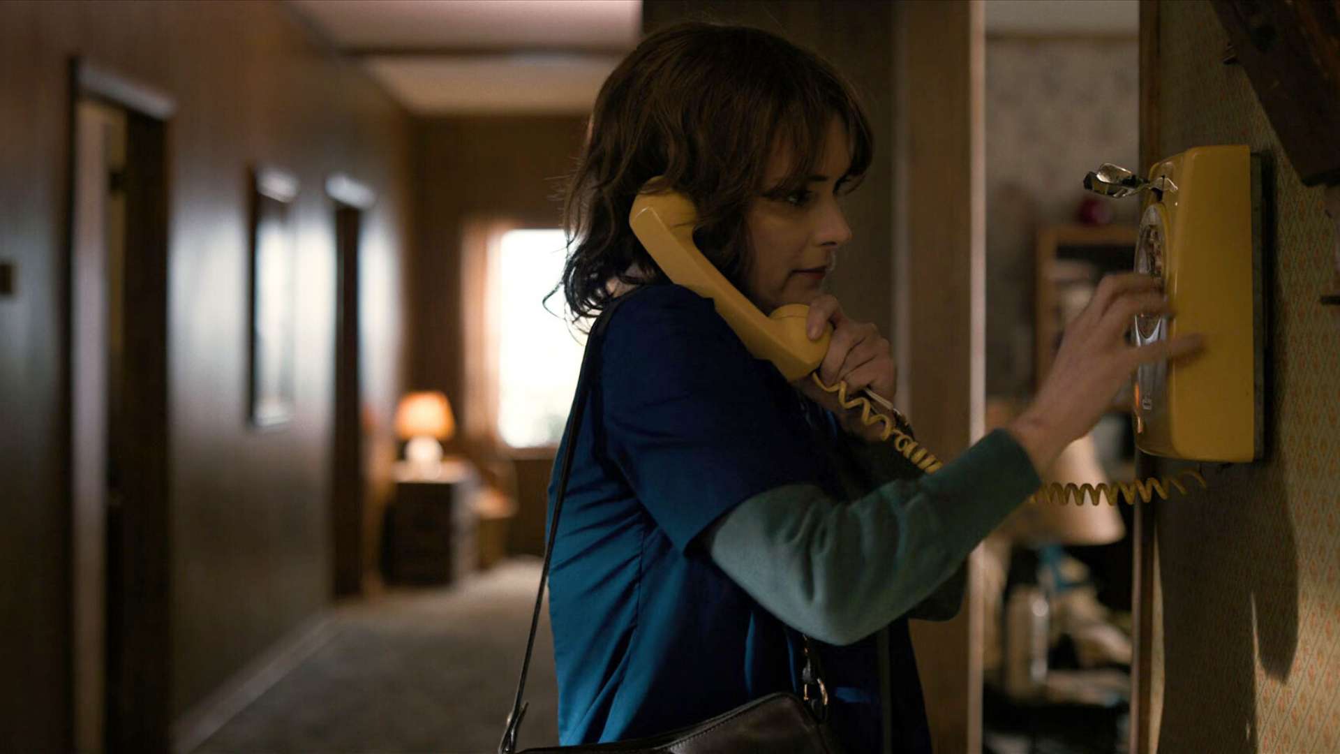 Stranger Things David Lynch Influence - Duffer Brothers Say David Lynch Is Part Of Stranger Things' DNA