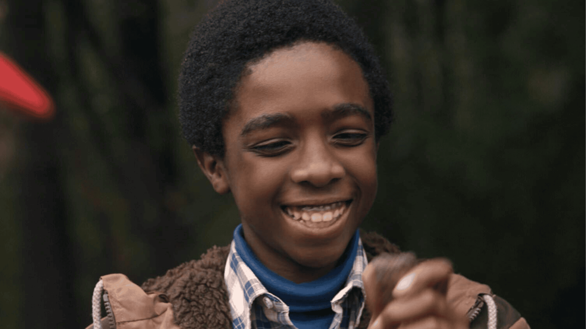 Lucas Sinclair Stranger Things Character - "Flay this, you ugly piece of shit!" Who is Lucas Sinclair in Stranger Things?