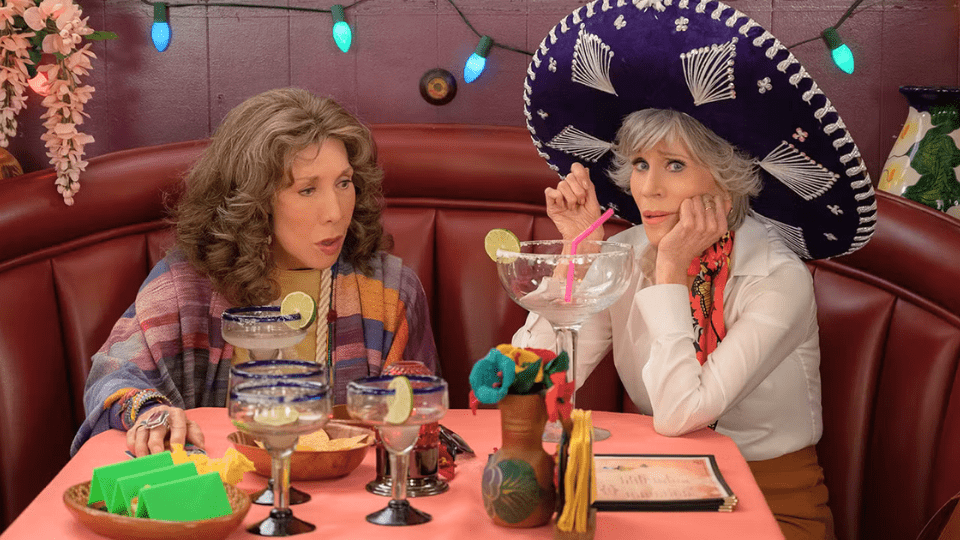 25 Grace and Frankie Facts You Haven't Read Before - Grace And Frankie Facts