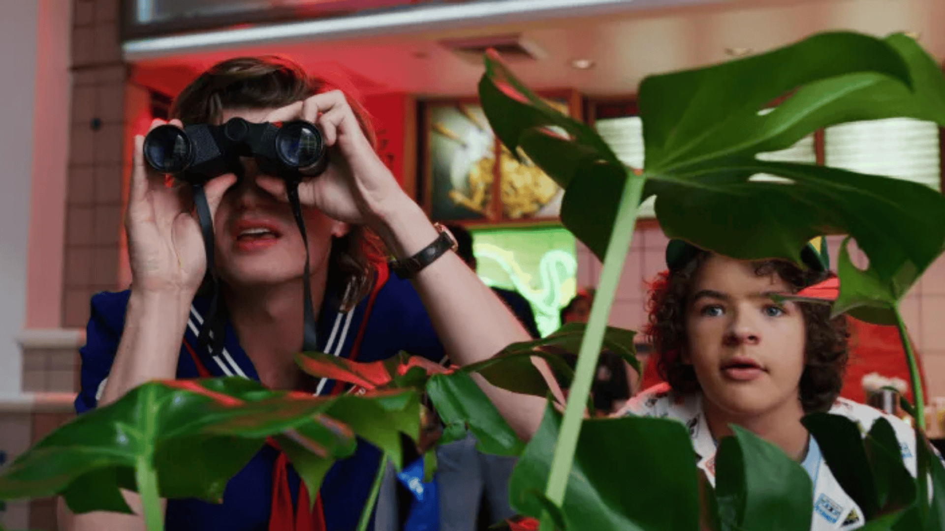 Stranger Things Season 3 Starcourt Mall - How Netflix Built Hype For Stranger Things' Season 3 And Starcourt Mall