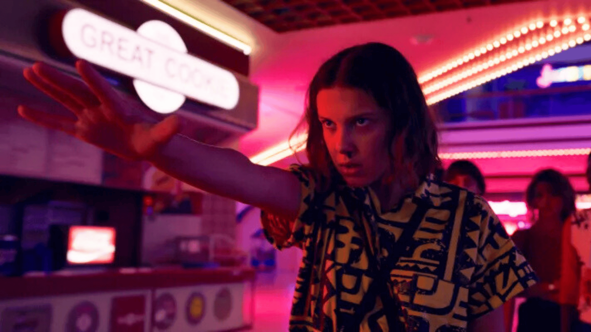 Eleven Stranger Things Superhero - Is Eleven In Stranger Things A Superhero? Dustin Thinks So