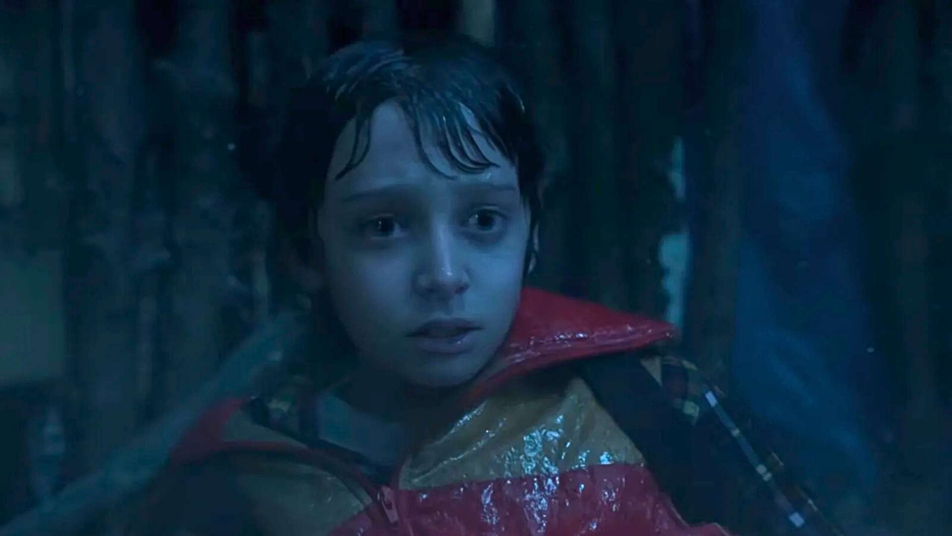 Stranger Things Season 1 Credits Details - Noah Schnapp Wasn’t Featured In The Stranger Things Season 1 Opening Credits