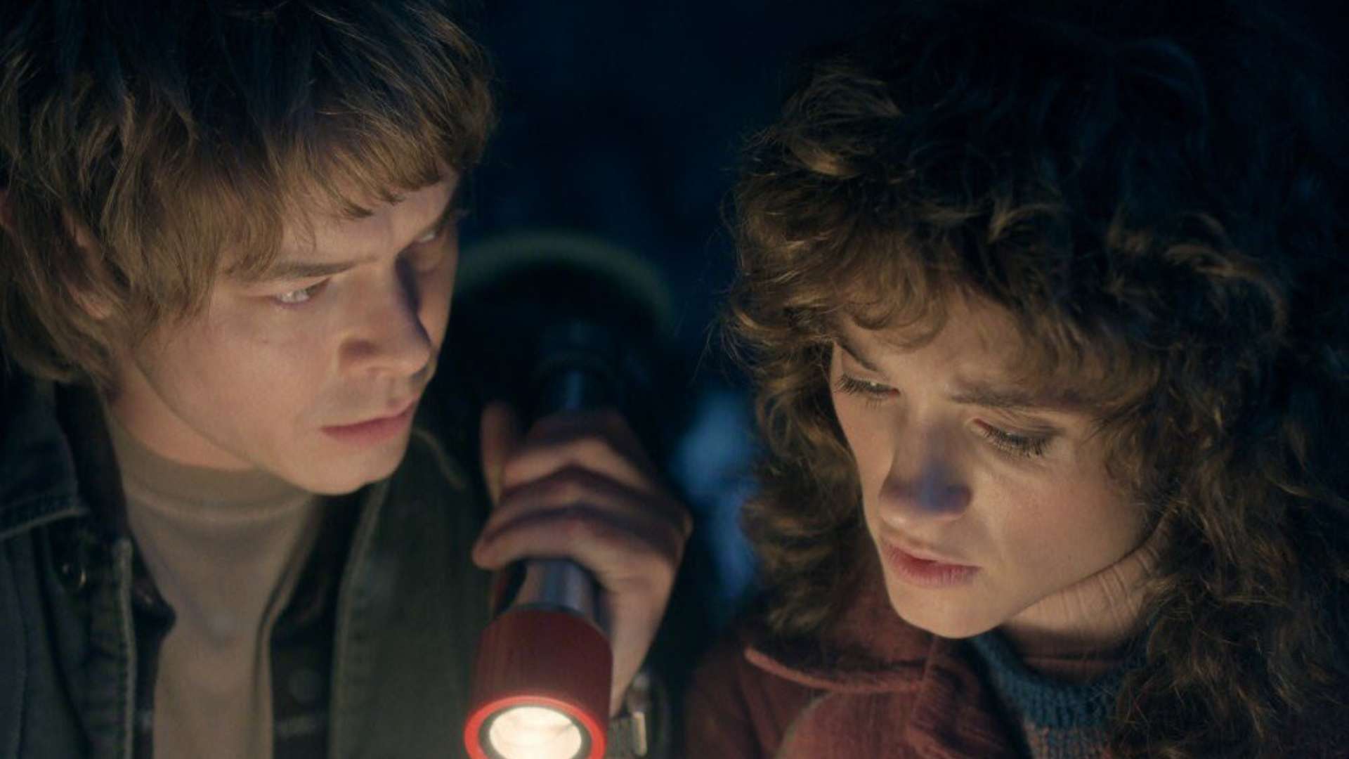 Stranger Things 2 Music Soundtrack - Over 50 Pieces Of Music Were Used In Stranger Things 2