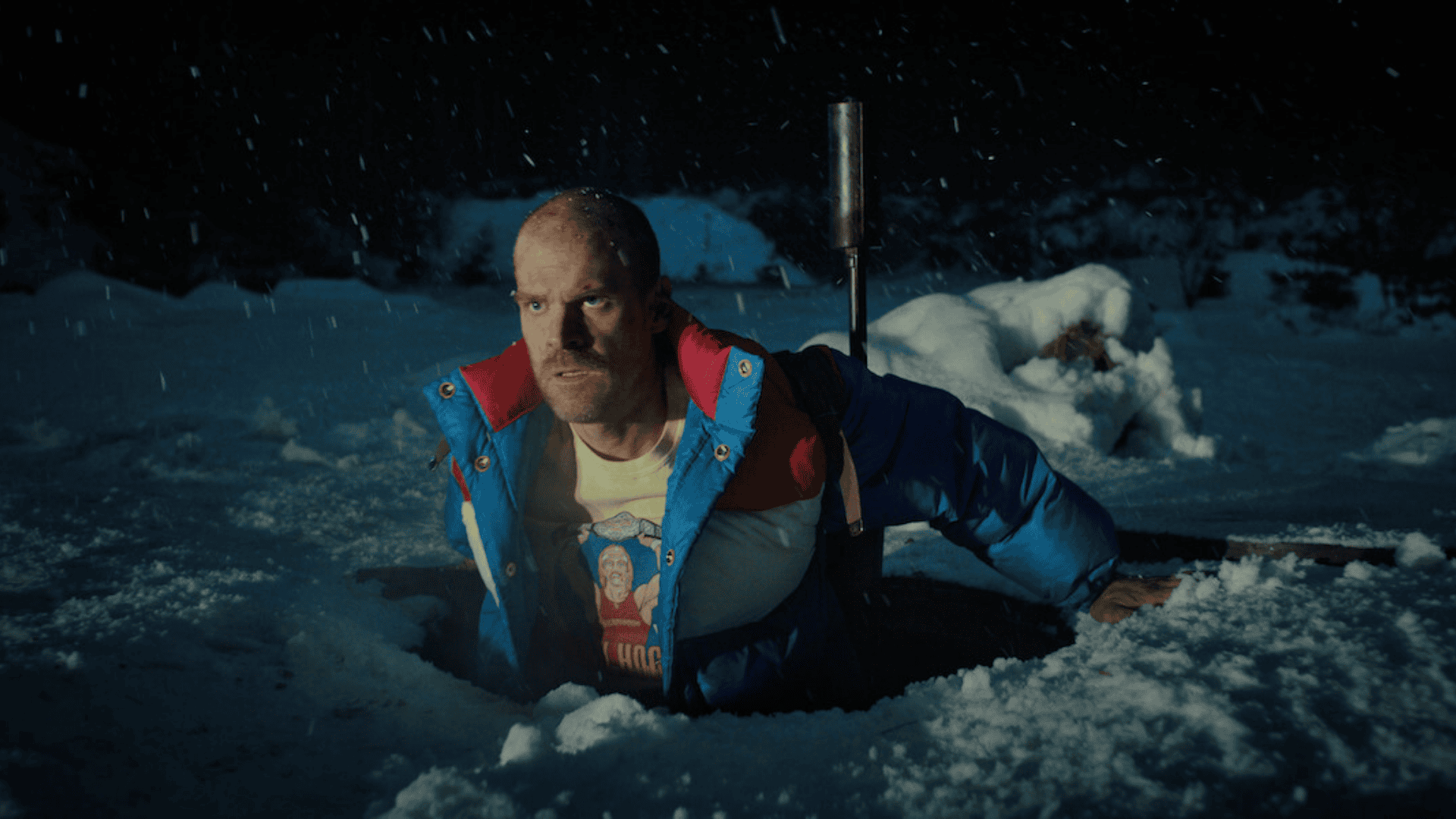 Stranger Things Jim Hopper Predator - Stranger Things' Jim Hopper Is Actually A Reference To 'Predator'