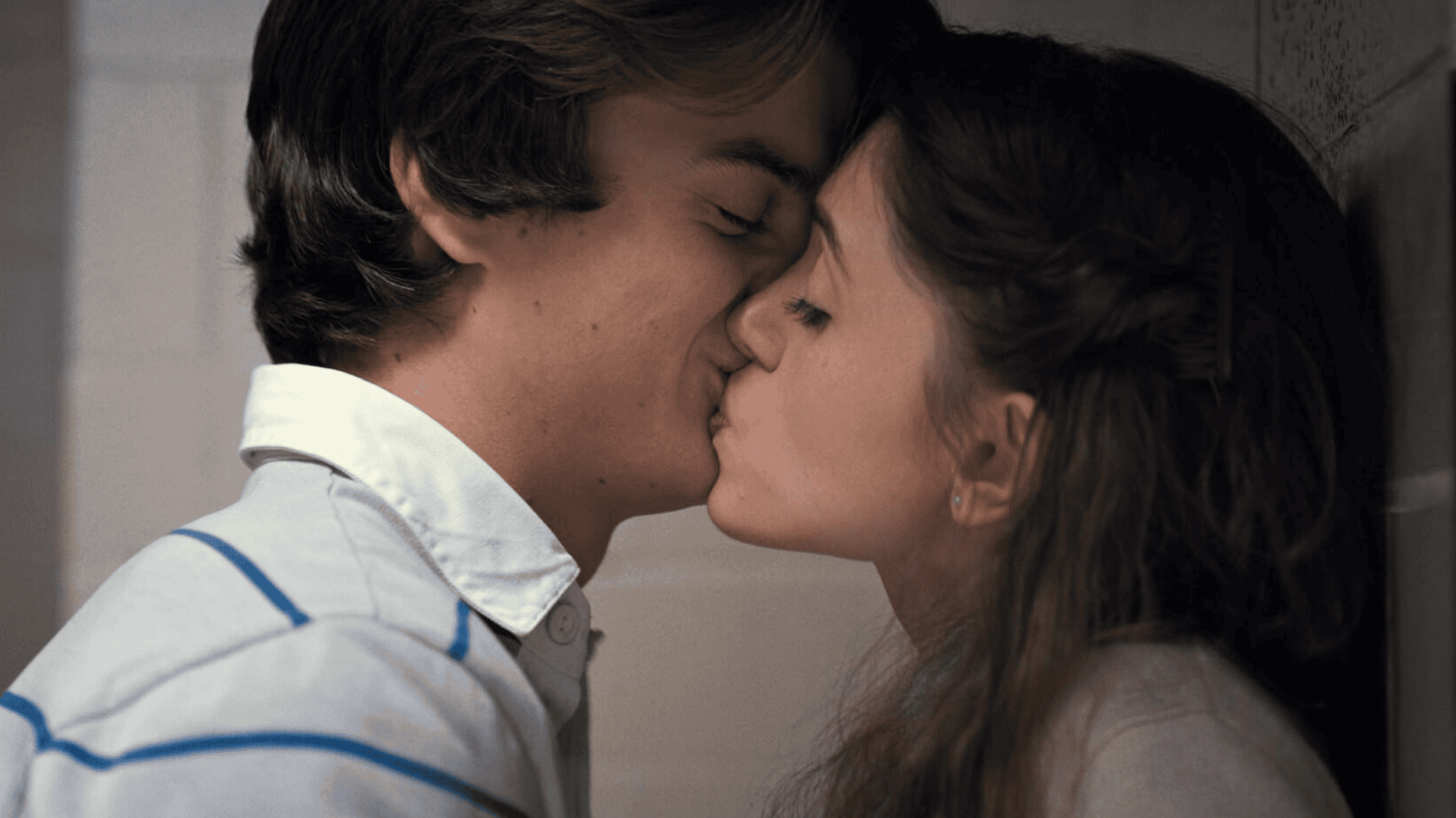 Stranger Things Love Triangle: Who is Nancy Going To End Up With Steve or Jonathan? - Stranger Things Nancy Steve or Jonathan