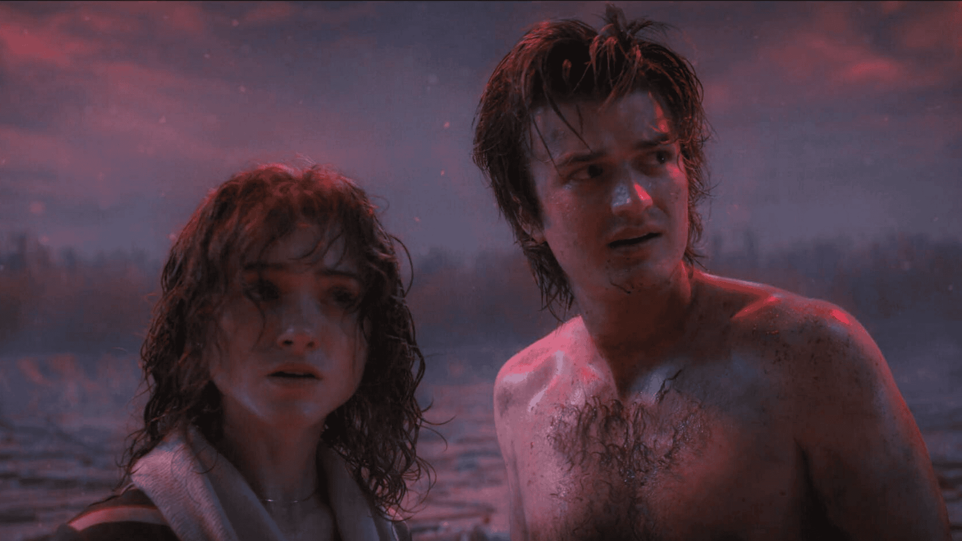Stranger Things Steve Harrington - Stranger Things' Steve Harrington Was Meant To Be On The Swim Team