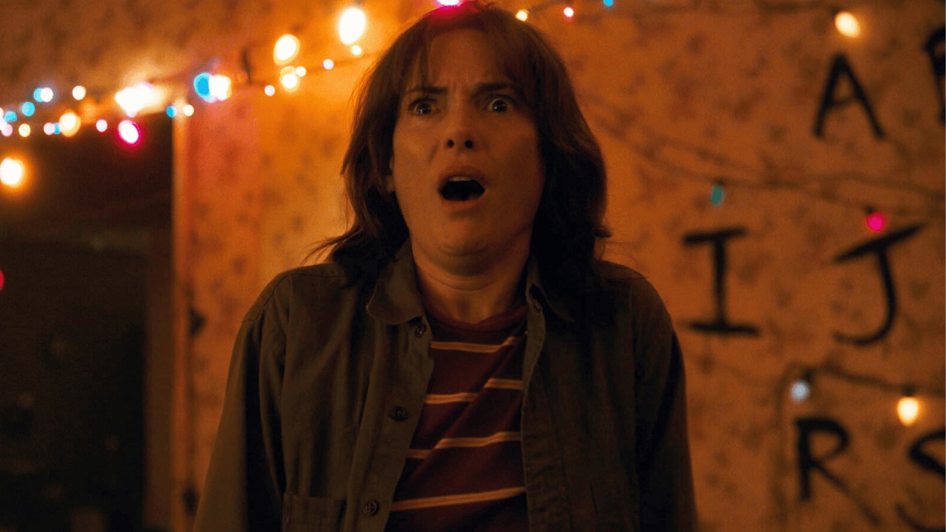 Stranger Things Beetlejuice Winona Ryder  - There Was A Beetlejuice Clause In Winona Ryder's Stranger Things Contract