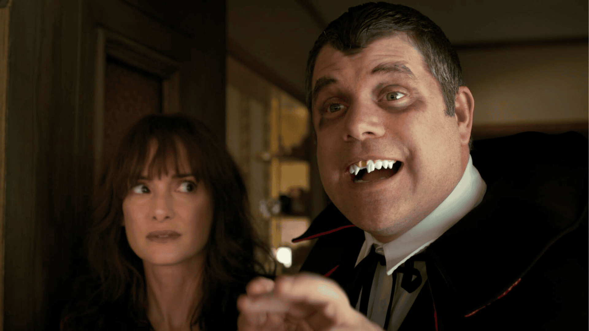 Stranger Things Bob Newby Character Analysis - We Think Stranger Things Didn't Use Sean Astin As Bob Newby Enough