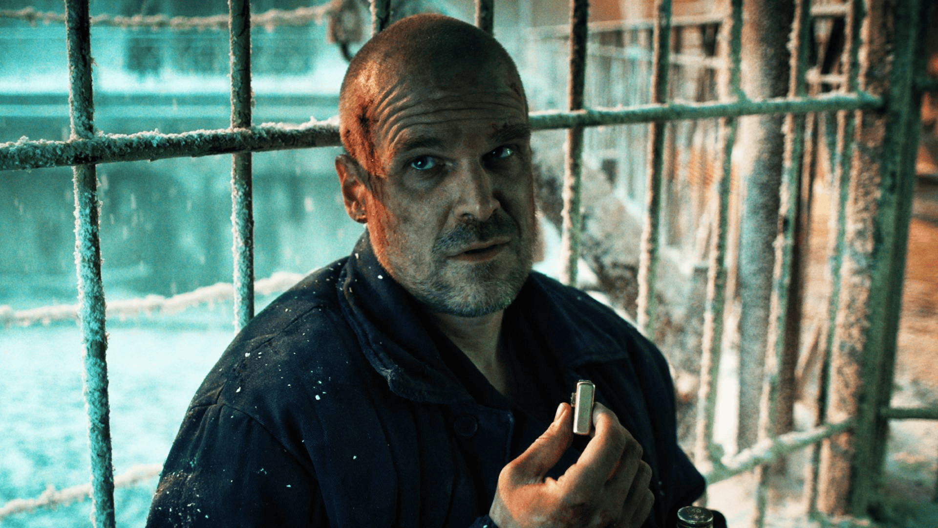 David Harbour Stranger Things - Why The Duffers Wanted David Harbour To Star In Stranger Things