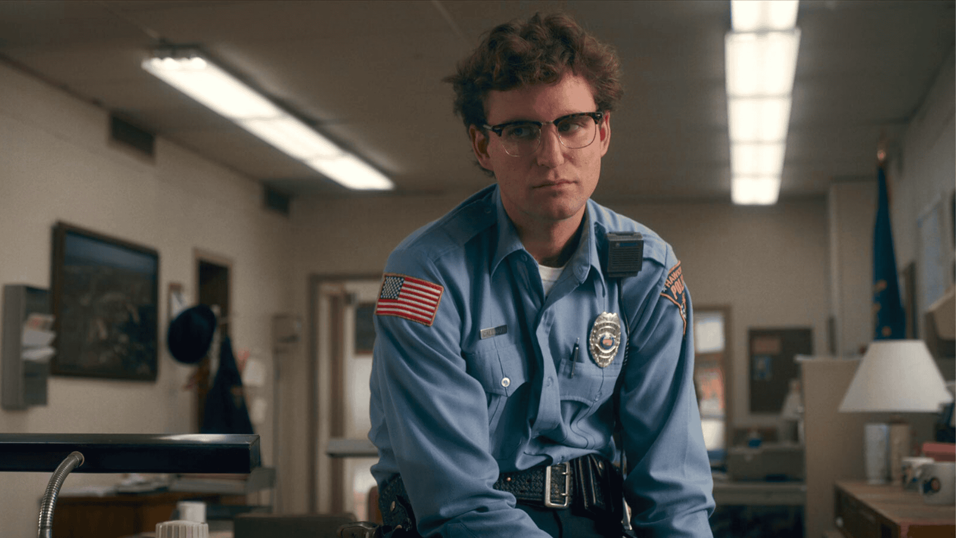 Stranger Things Hawkins Police - Why The Hawkins Police In Stranger Things Look Like The Amity Island Force