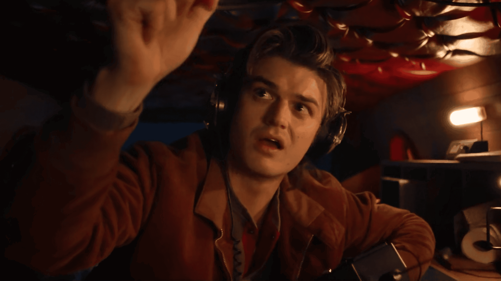 "Yeah, it's me, don't cream your pants." Who is Steve Harrington in Stranger Things? - Steve Harrington Character In Stranger Things